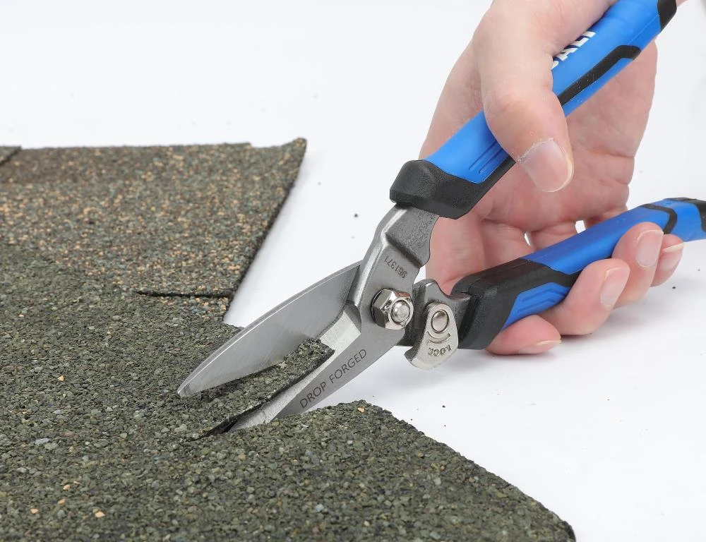 Kobalt 3-in Serrated Molded Grip Heavy Duty Scissors 5 Kobalt 3-in Serrated Molded Grip Heavy Duty Scissors - Image 5