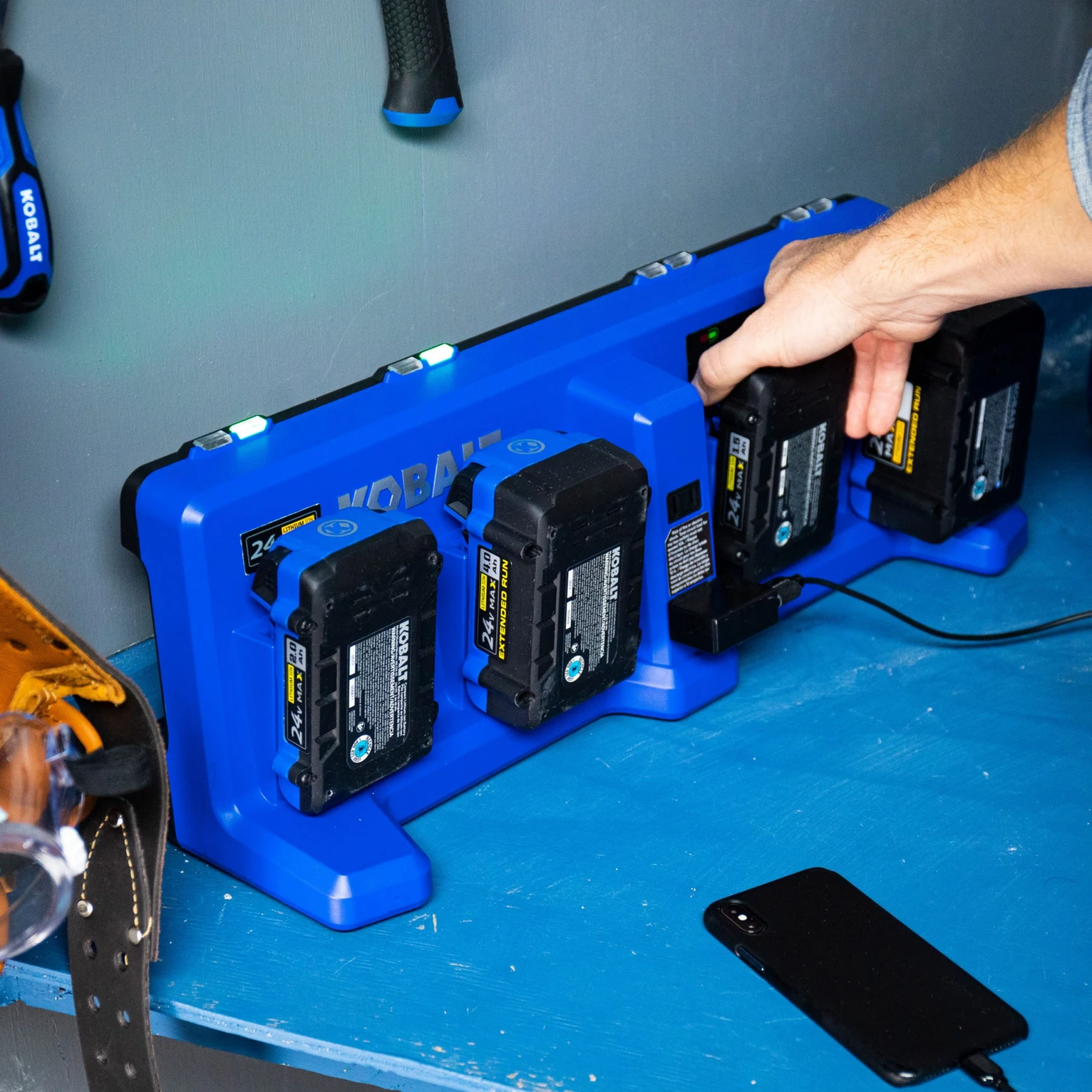 Kobalt Power Tool Batteries & Chargers 24-Volt Max Power Tool Battery Charger 6 Kobalt Power Tool Batteries & Chargers 24-Volt Max Power Tool Battery Charger - Image 6