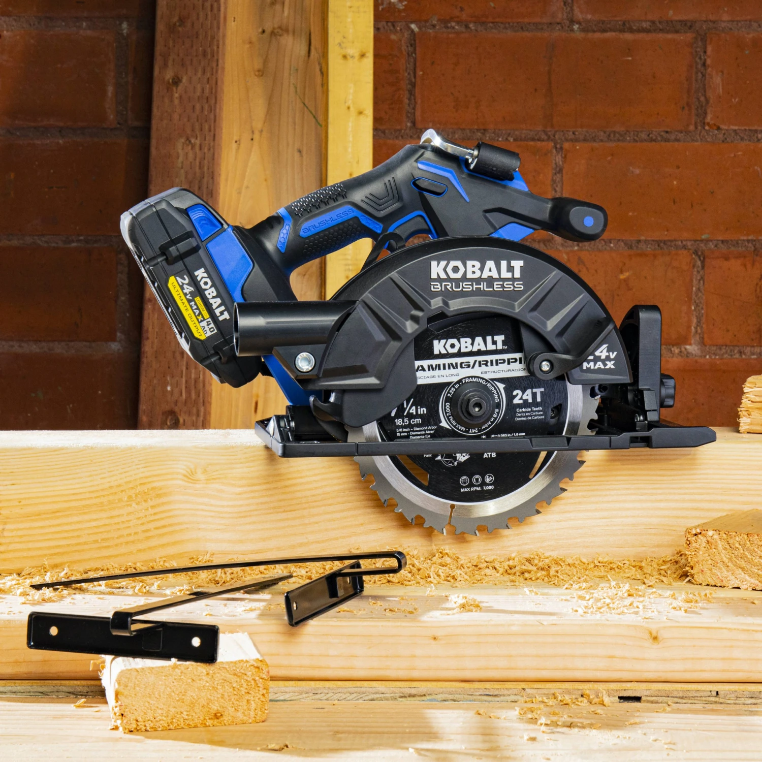 Kobalt Circular Saws 24-Volt XTR 7-1/4-in Brushless Cordless Circular Saw 13 Kobalt Circular Saws 24-Volt XTR 7-1/4-in Brushless Cordless Circular Saw - Image 13