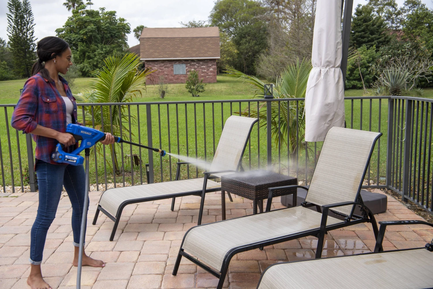 Kobalt Electric Pressure Washers 600-PSI 0.8-GPM Cold Water Electric Pressure Washer 15 Kobalt Electric Pressure Washers 600-PSI 0.8-GPM Cold Water Electric Pressure Washer - Image 15