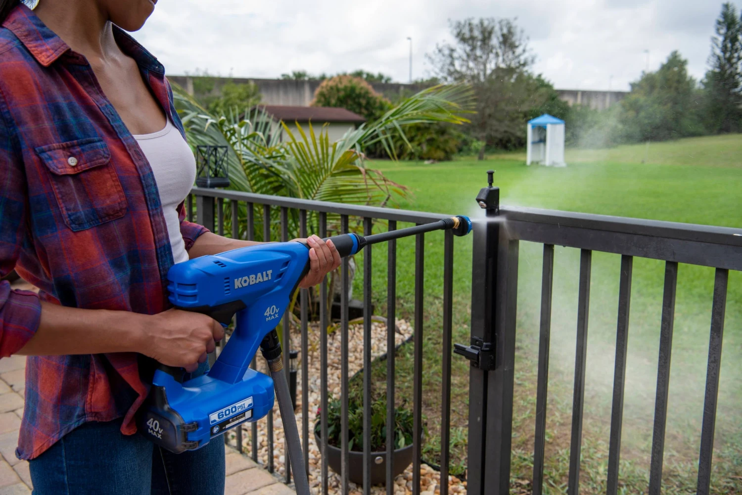 Kobalt Electric Pressure Washers 600-PSI 0.8-GPM Cold Water Electric Pressure Washer 16 Kobalt Electric Pressure Washers 600-PSI 0.8-GPM Cold Water Electric Pressure Washer - Image 16