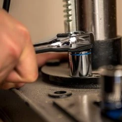 Kobalt Mechanics Tool Sets 20-Piece Standard (SAE) and Metric Combination Polished Chrome Mechanics Tool Set (1/4-in) -Daily Home Tools Hub 44476980