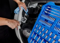 Kobalt Mechanics Tool Sets 309-Piece Standard (SAE) and Metric Combination Polished Chrome Mechanics Tool Set (1/4-in; 3/8-in) -Daily Home Tools Hub 45006951 scaled