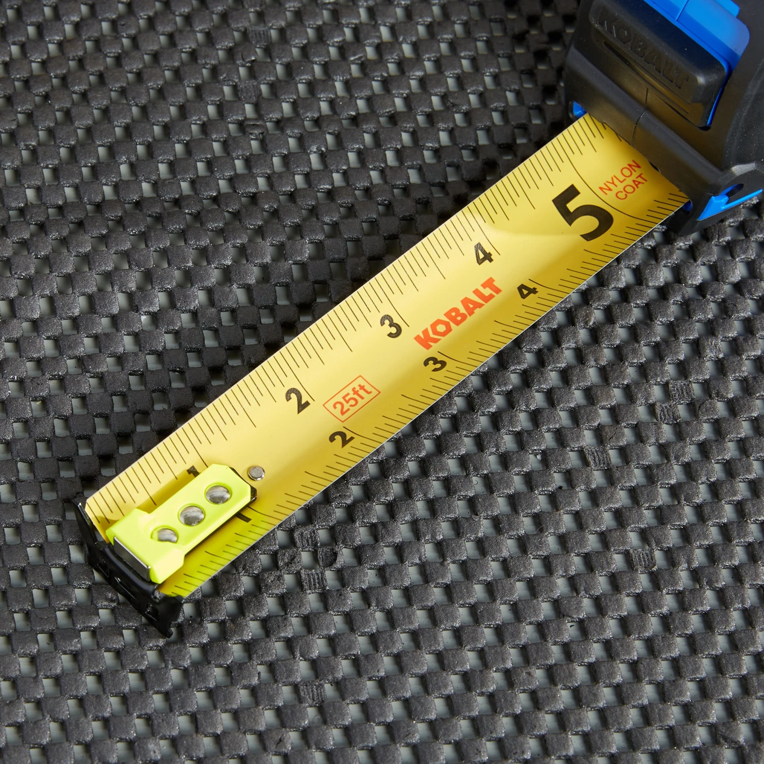 Kobalt Tape Measures 25 Ft. Kobalt Compact Magnetic Wide Blade 4 Kobalt Tape Measures 25 Ft. Kobalt Compact Magnetic Wide Blade - Image 4