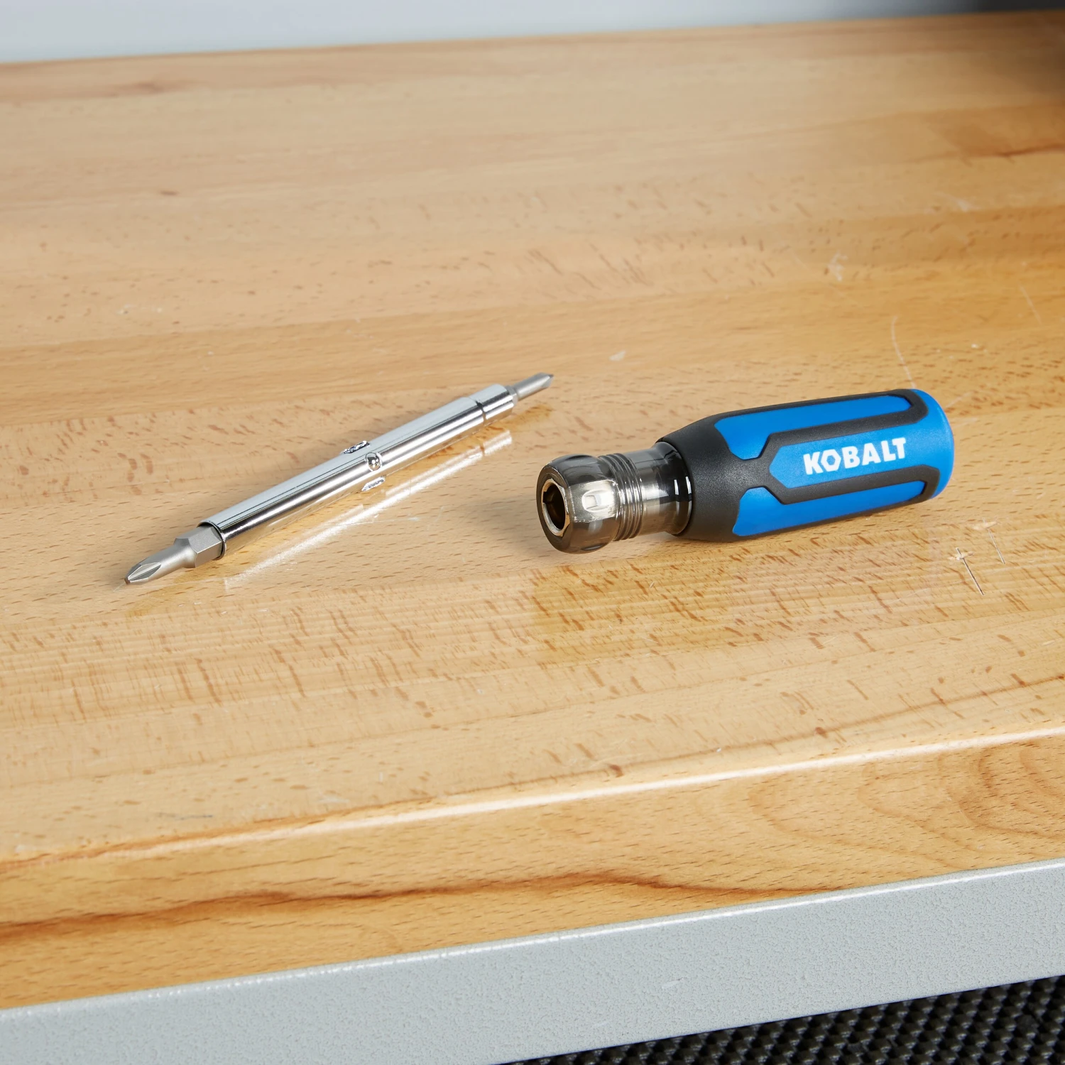 Kobalt Screwdrivers 6-Piece Acetate Handle Magnetic Set Assorted Multi-bit Screwdriver Set 4 Kobalt Screwdrivers 6-Piece Acetate Handle Magnetic Set Assorted Multi-bit Screwdriver Set - Image 4