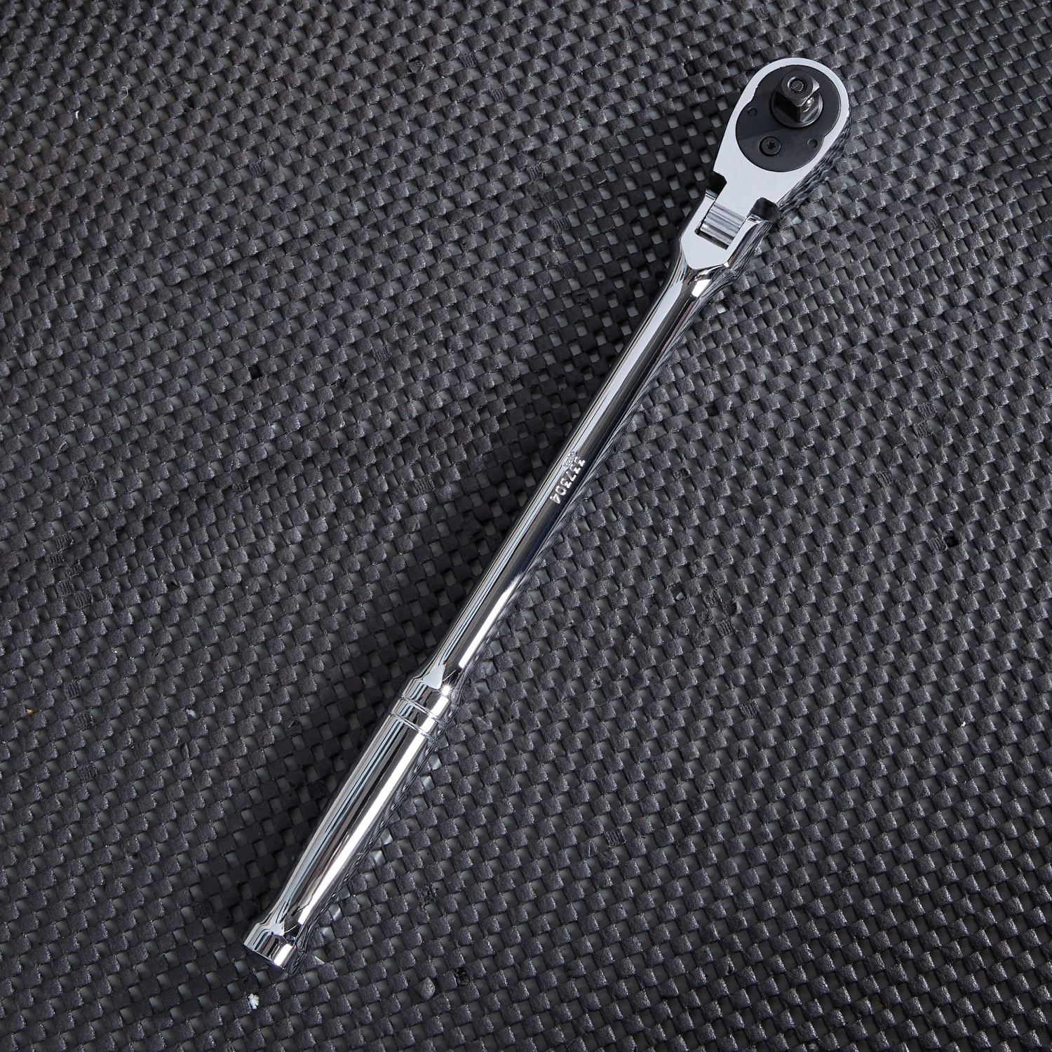 Kobalt Ratchets & Ratchet Sets 90-Tooth 3/8-in Drive Quick-release Flexible Head Standard Ratchet 9 Kobalt Ratchets & Ratchet Sets 90-Tooth 3/8-in Drive Quick-release Flexible Head Standard Ratchet - Image 9