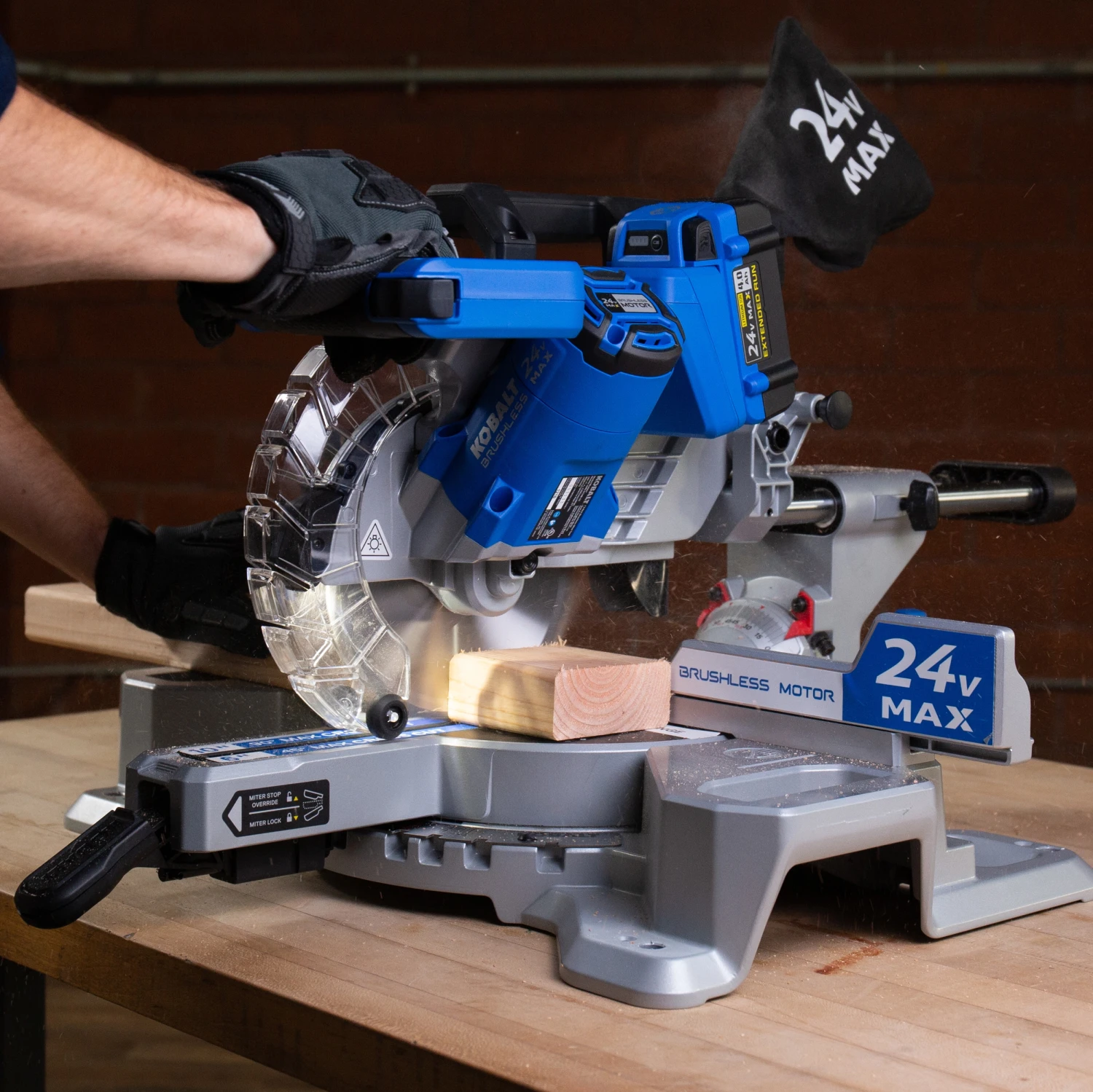 Kobalt Miter Saws 24-Volt 7-1/4-In Miter Saw - Bare Tool 10 Kobalt Miter Saws 24-Volt 7-1/4-In Miter Saw - Bare Tool - Image 10